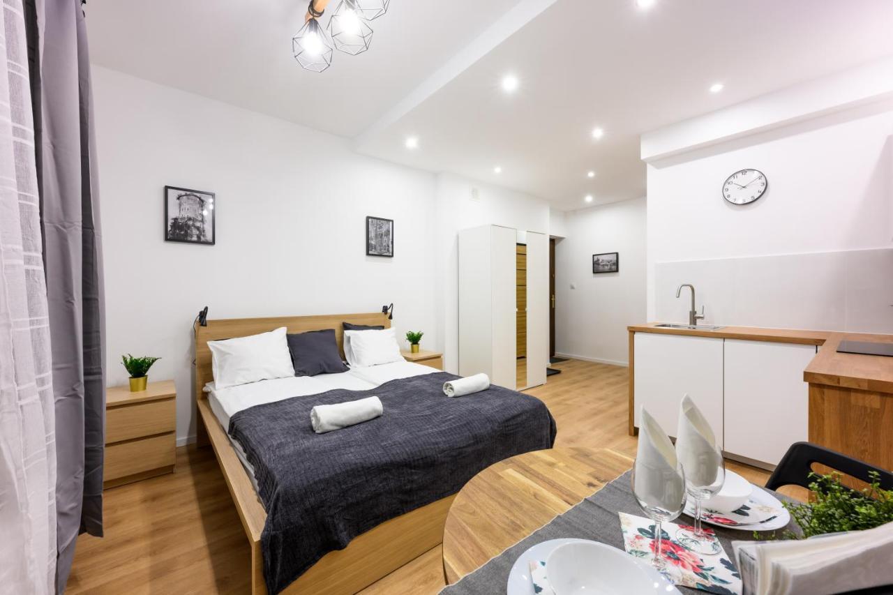 Cracow Rent Apartments - Spacious Apartments For 2-7 People In Quiet Area - Kolberga Street Nr 3 - 10 Min To Main Square By Foot Kraków Exteriör bild