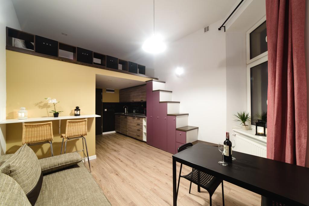 Cracow Rent Apartments - Spacious Apartments For 2-7 People In Quiet Area - Kolberga Street Nr 3 - 10 Min To Main Square By Foot Kraków Exteriör bild