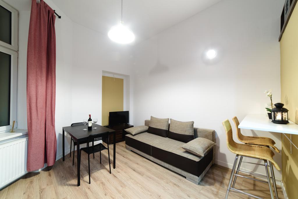 Cracow Rent Apartments - Spacious Apartments For 2-7 People In Quiet Area - Kolberga Street Nr 3 - 10 Min To Main Square By Foot Kraków Exteriör bild