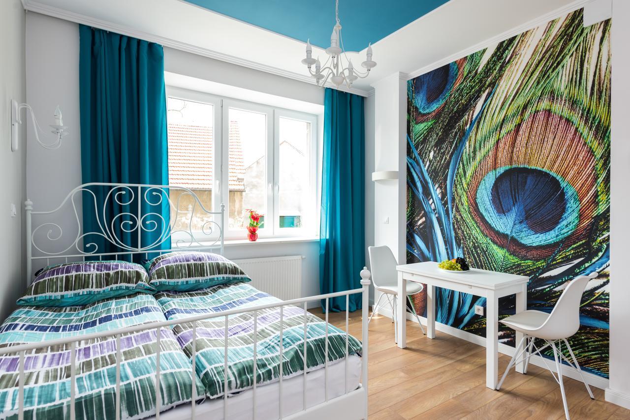 Cracow Rent Apartments - Spacious Apartments For 2-7 People In Quiet Area - Kolberga Street Nr 3 - 10 Min To Main Square By Foot Kraków Exteriör bild