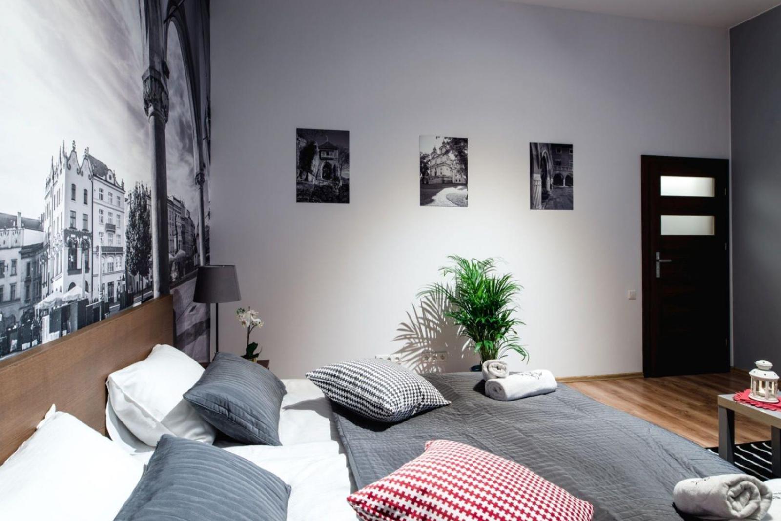 Cracow Rent Apartments - Spacious Apartments For 2-7 People In Quiet Area - Kolberga Street Nr 3 - 10 Min To Main Square By Foot Kraków Exteriör bild