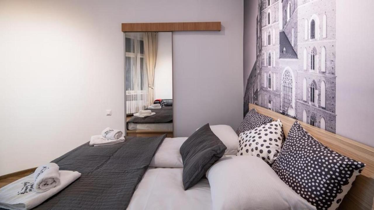 Cracow Rent Apartments - Spacious Apartments For 2-7 People In Quiet Area - Kolberga Street Nr 3 - 10 Min To Main Square By Foot Kraków Exteriör bild